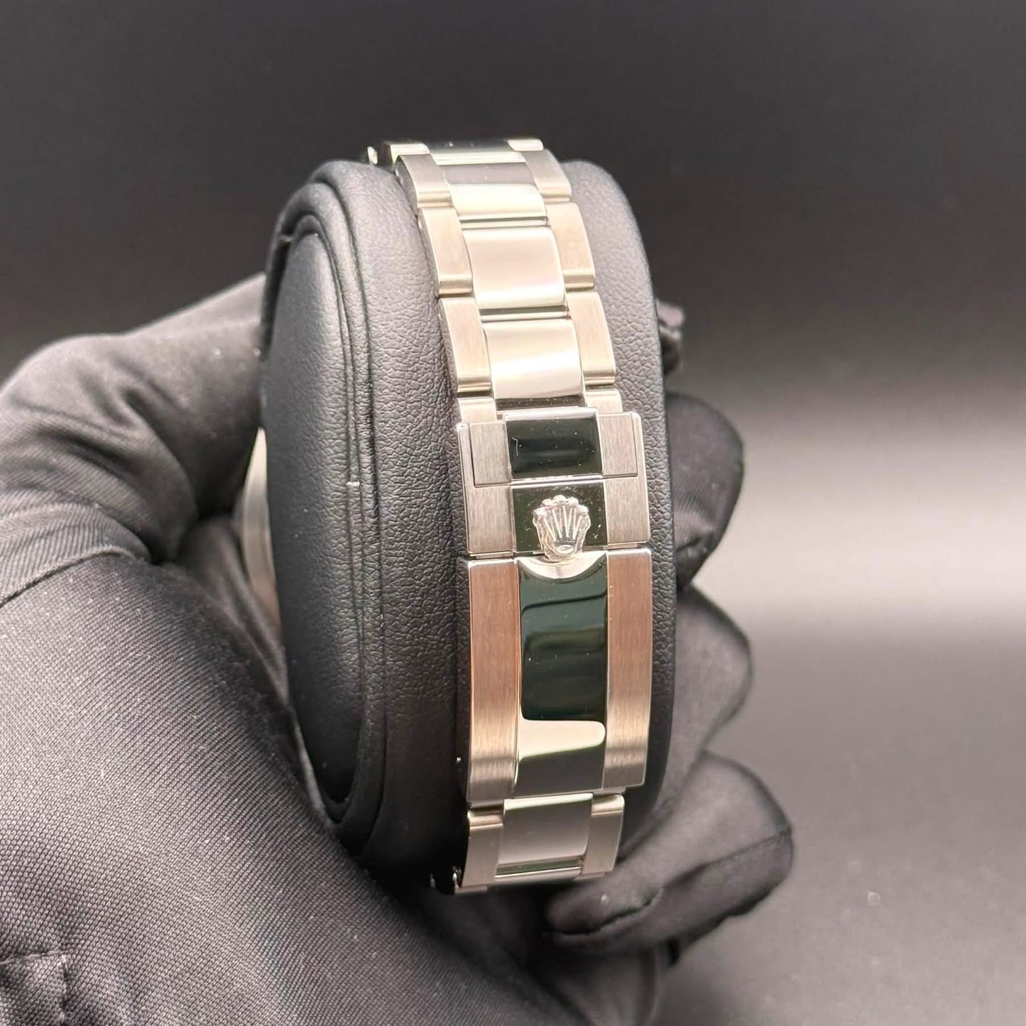 NEW Rolex GMT Master II Bruce Wayne 126710GRNR