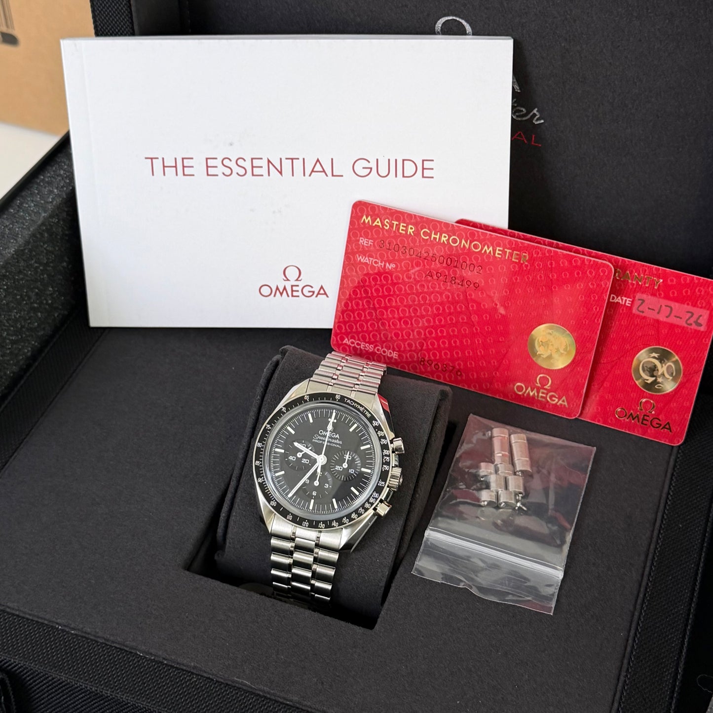 Omega Moonwatch Speedmaster Sapphire 310.30.42.50.01.002