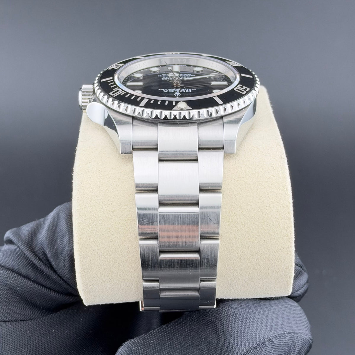 Rolex Submariner No Date 124060