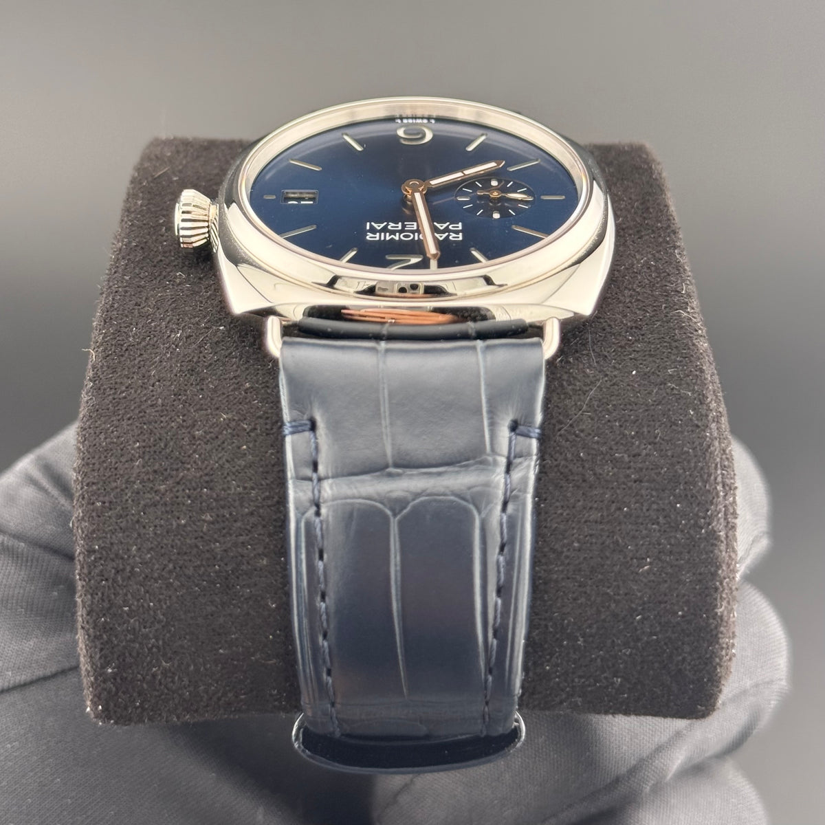 NEW Panerai Radiomir Quaranta 40mm  PAM01571