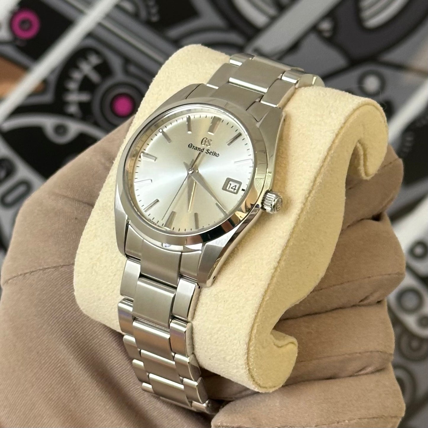 NEW Grand Seiko Quartz Heritage SBGX263