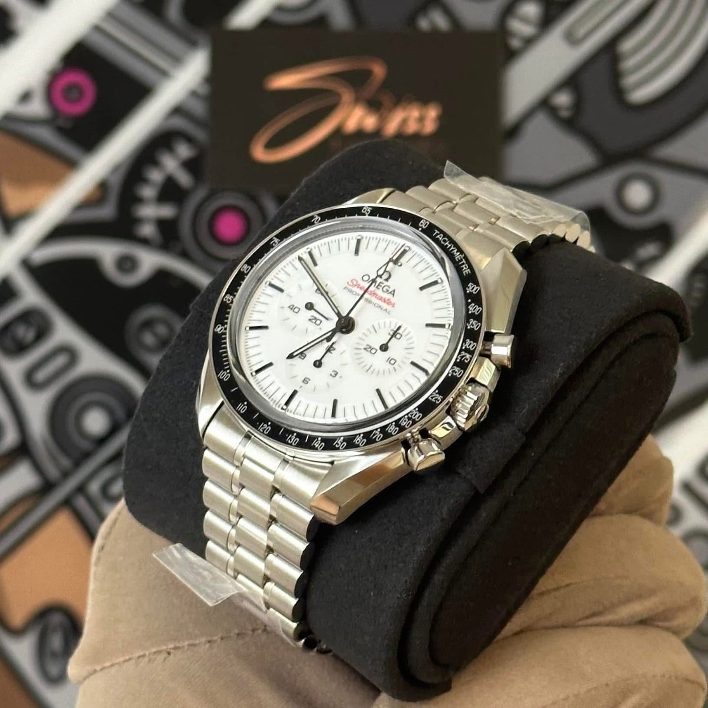 NEW Omega Speedmaster Moonwatch White Dial 310.30.42.50.04.001