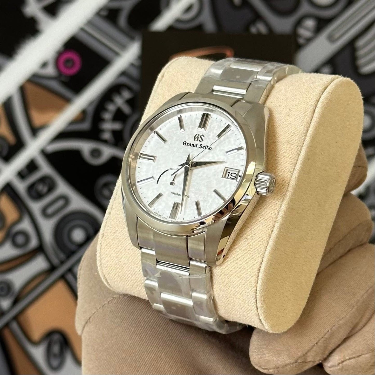 NEW Grand Seiko ‘Morning Forst’ SBGA465