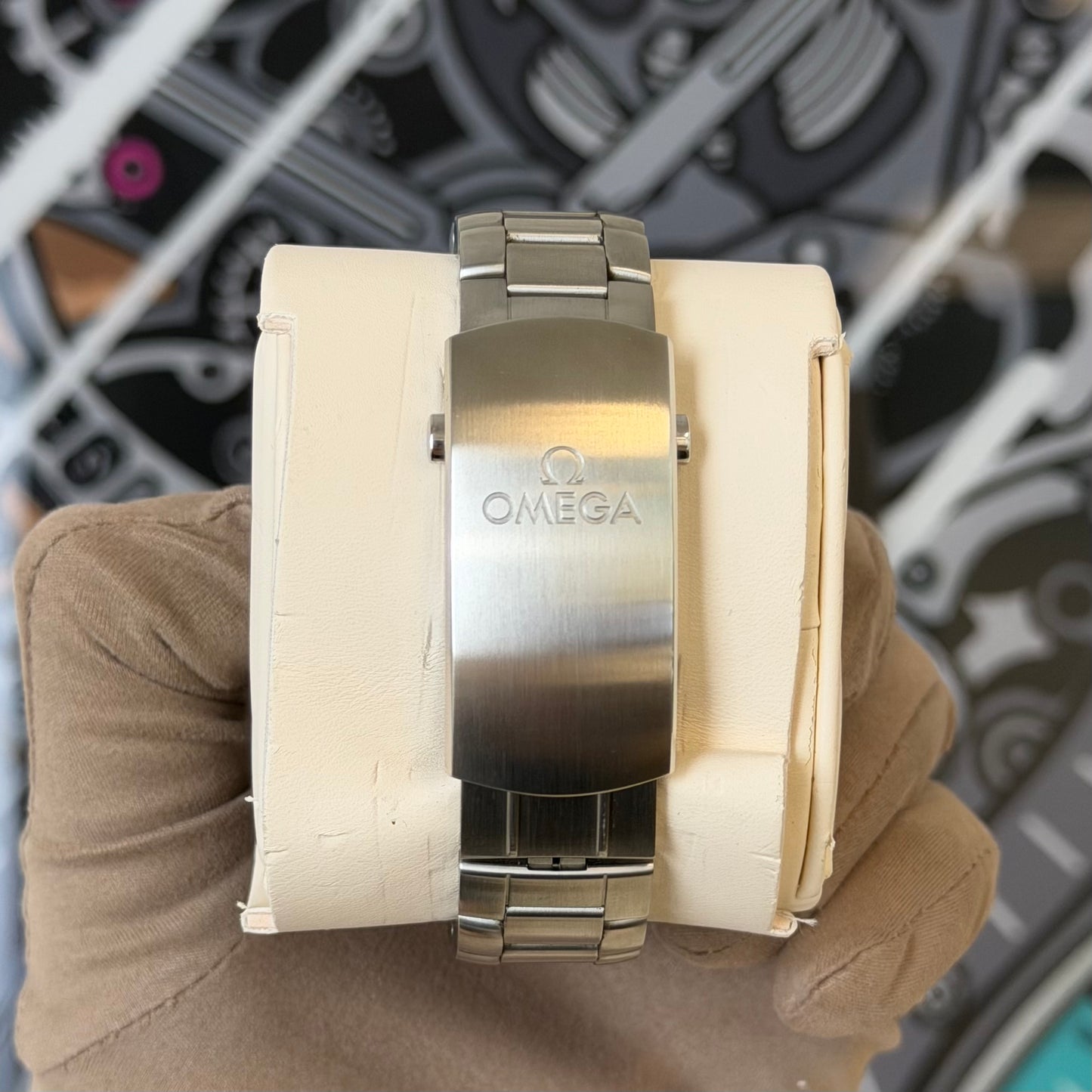 Omega Seamaster GMT Oreo 215.30.44.22.01.001