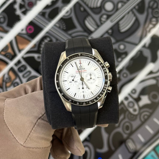 Omega Speedmaster Moonwatch White Dial 310.32.42.50.04.002
