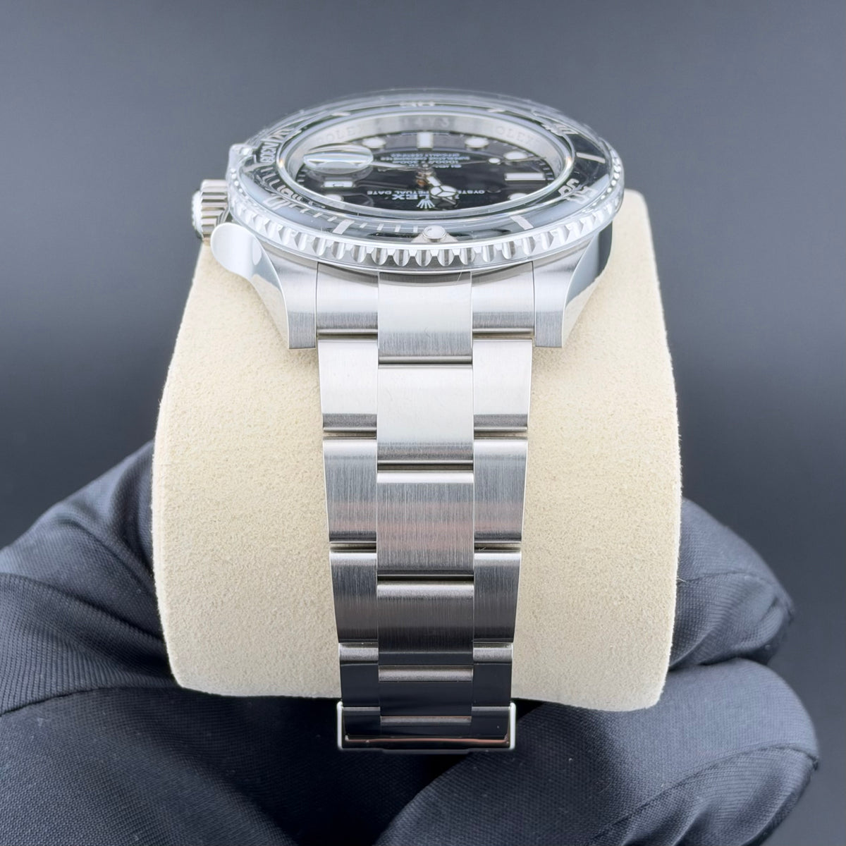 NEW Rolex Submariner Date 126610LN