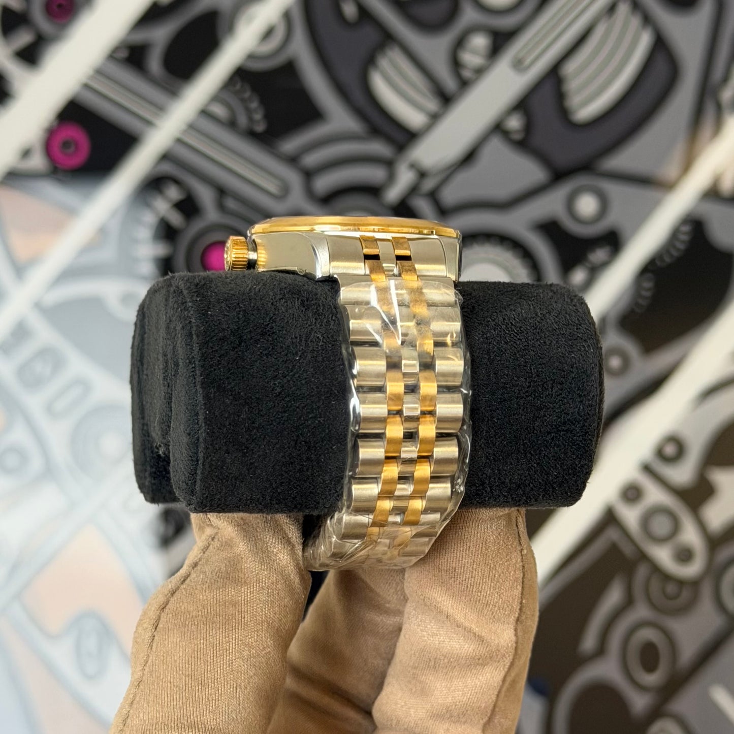 NEW Tudor Black Bay 32 79583