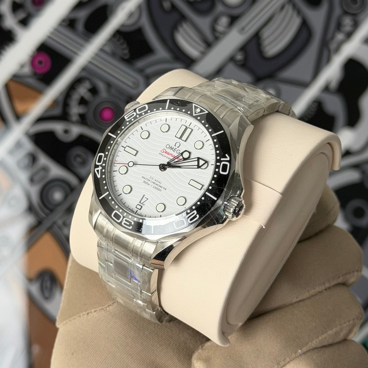 NEW Omega Seamaster SMP White Dial 210.30.42.20.04.001
