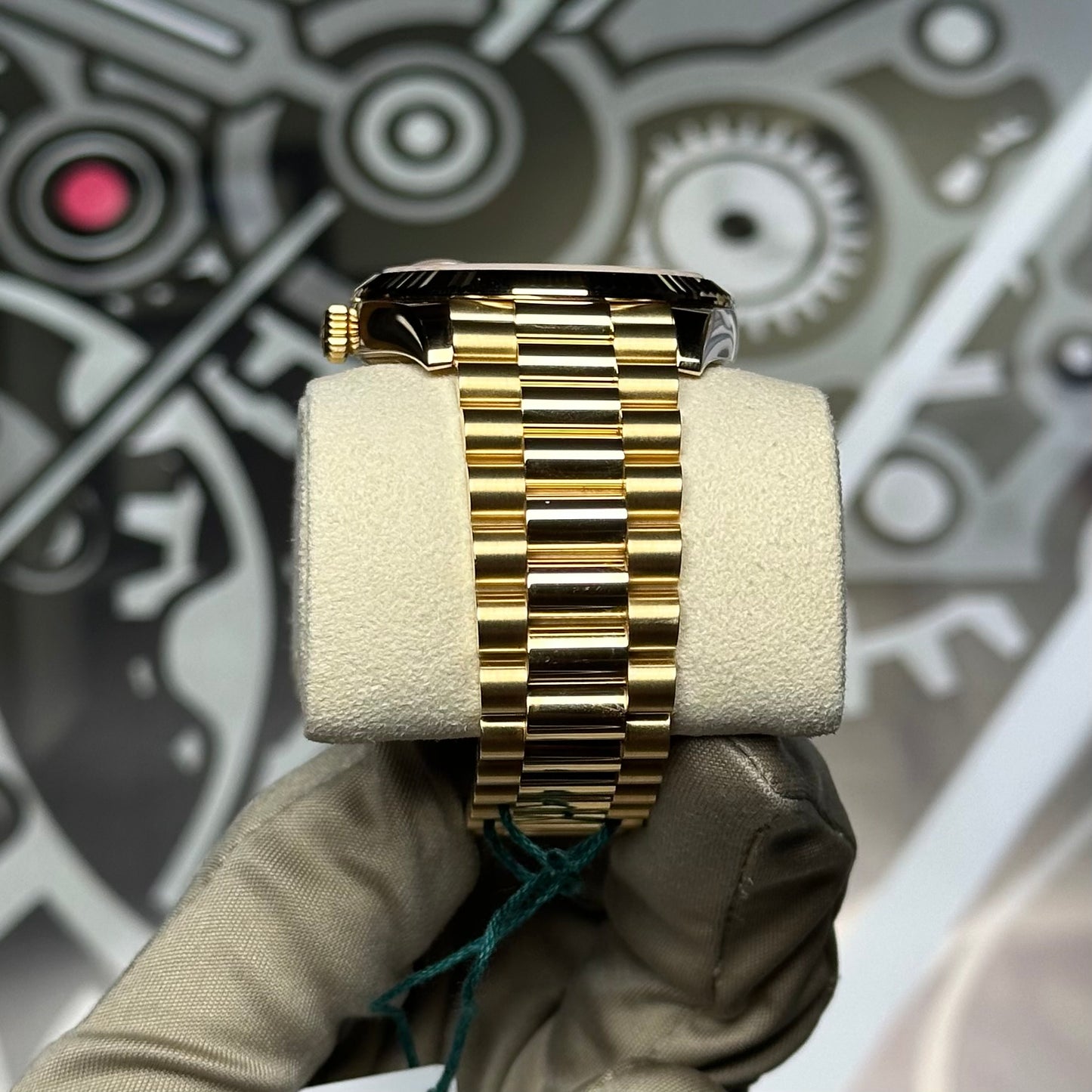 Rolex Day Date 40 Yellow Gold Black Diamond Dial 228238