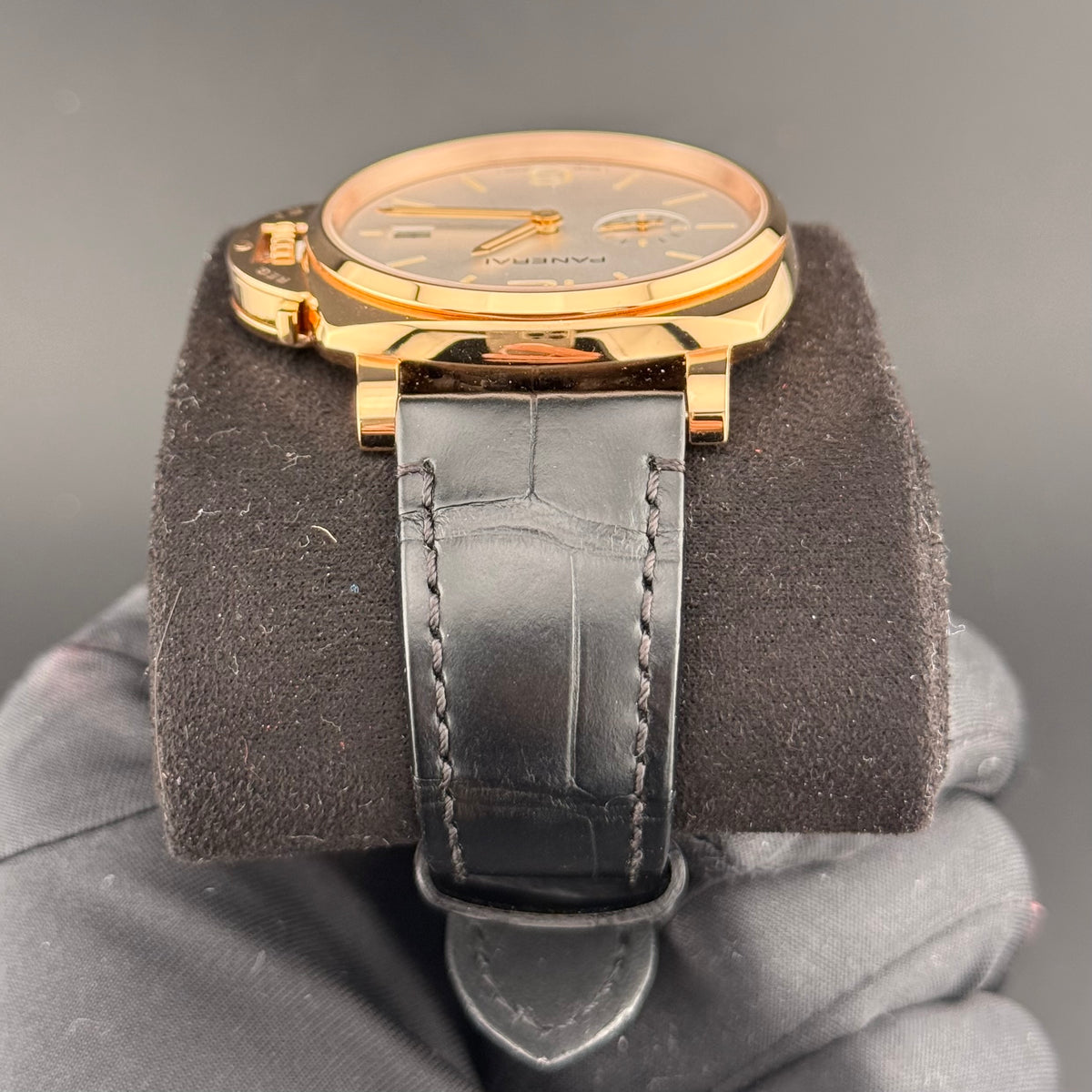 NEW Panerai Luminor Due Goldtech 42mm PAM01336
