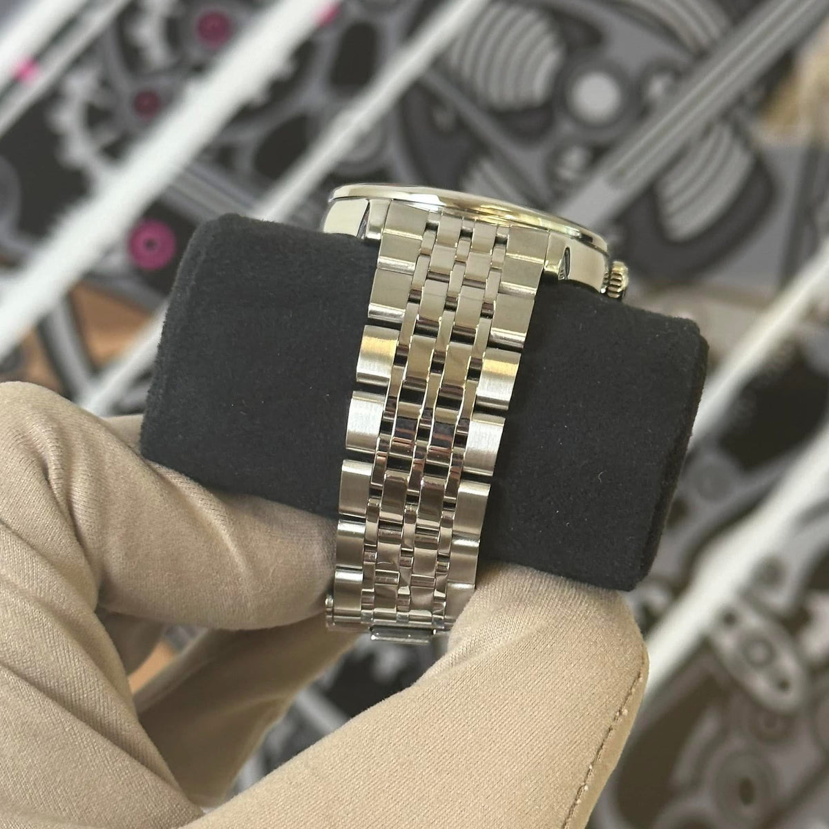 NEW Tudor 1926 91450