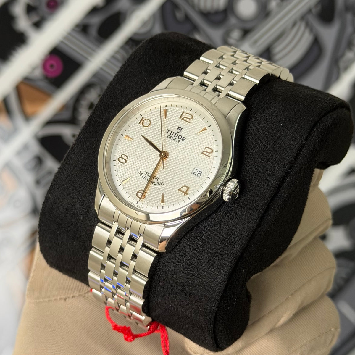 NEW Tudor 1926 91450