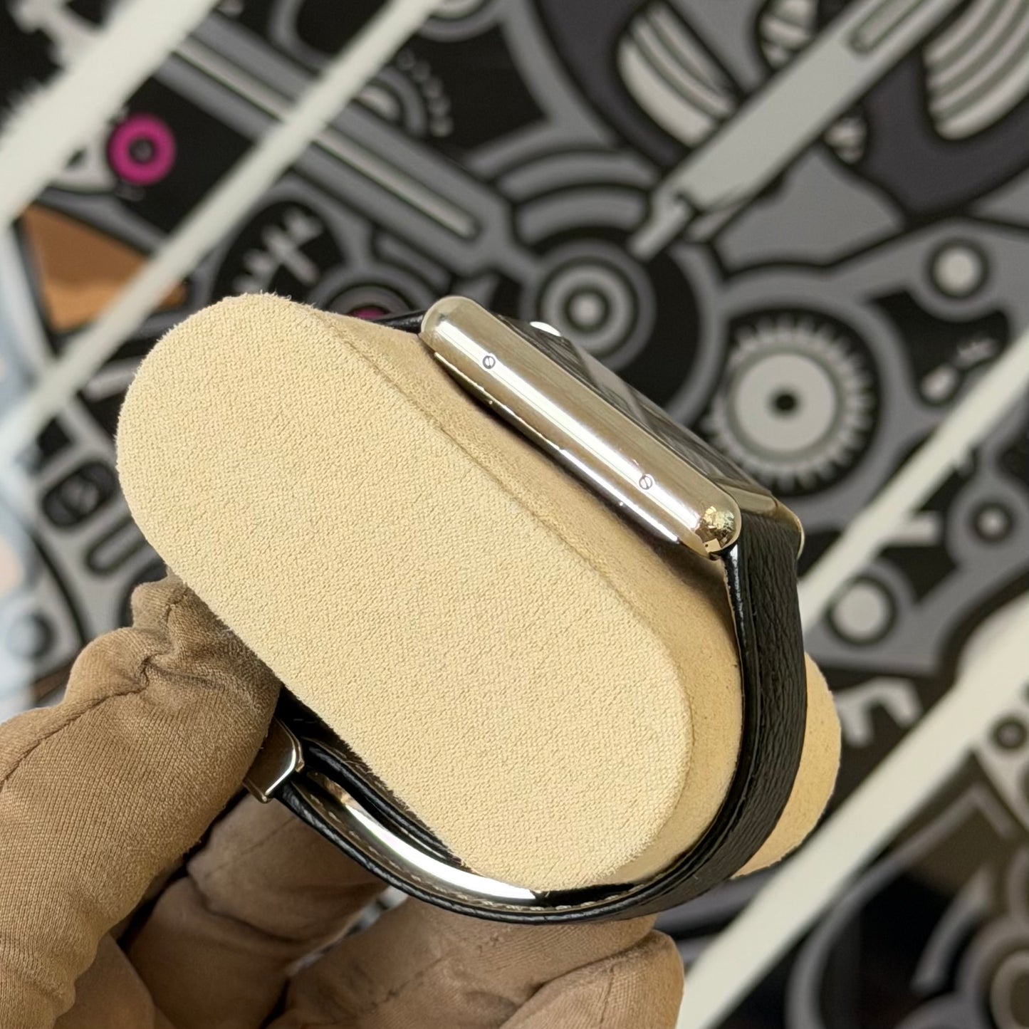 Cartier Tank Must XL WSTA0040
