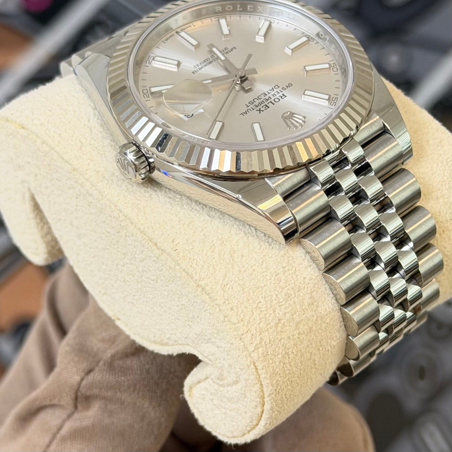 Rolex DJ41 Silver Stick Fluted Jubilee 126334 (2024)