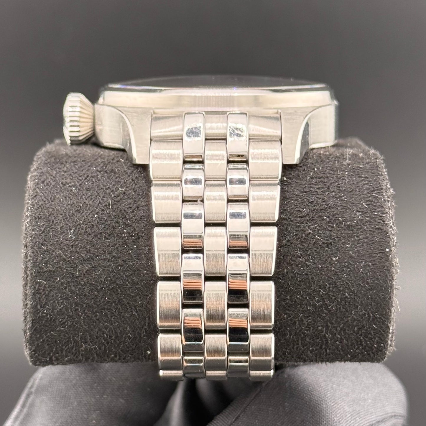 IWC Big Pilot’s 43mm IW329204