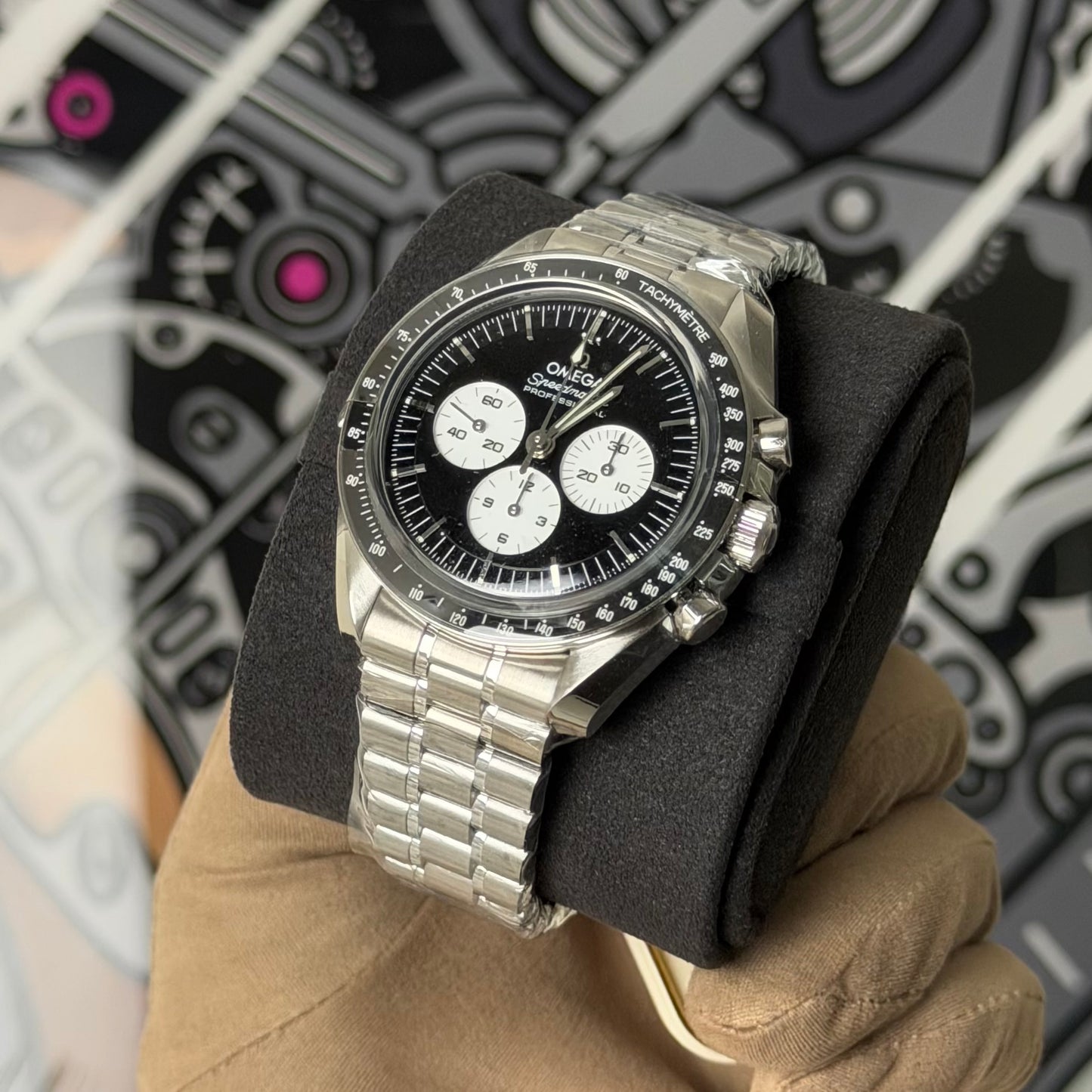 NEW Omega Speedmaster Moonwatch Black Dial 310.30.42.50.01.004