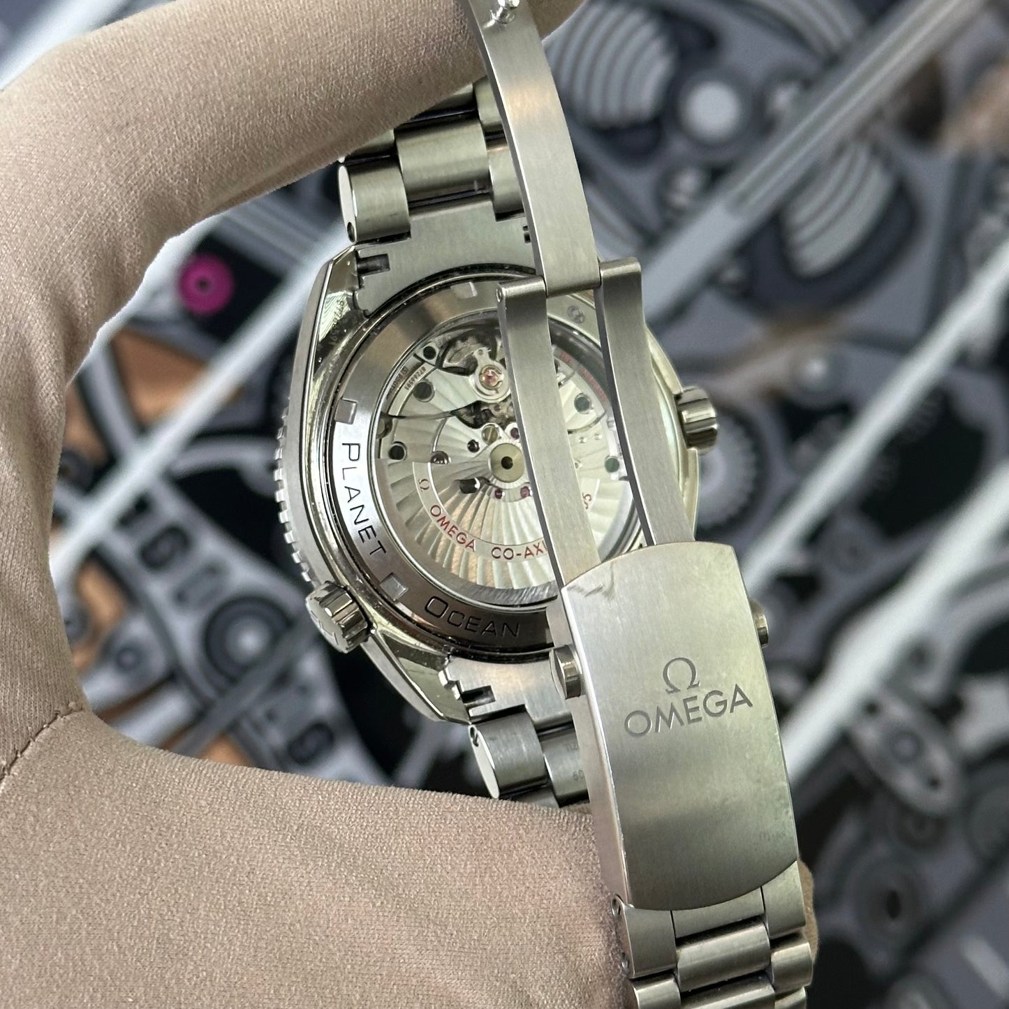 Omega Seamaster PO Titanium 232.90.44.22.03.001