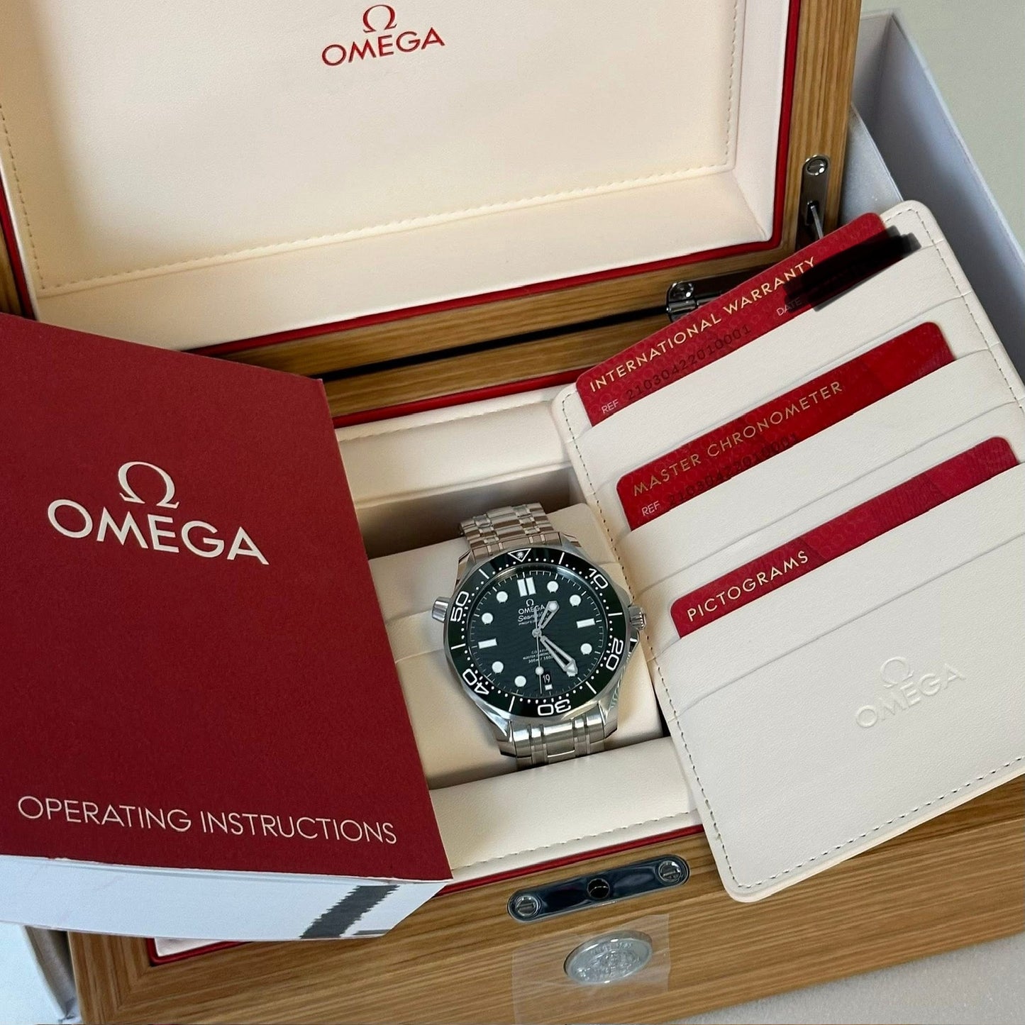 NEW Omega Seamaster Green Dial 210.30.42.20.10.001