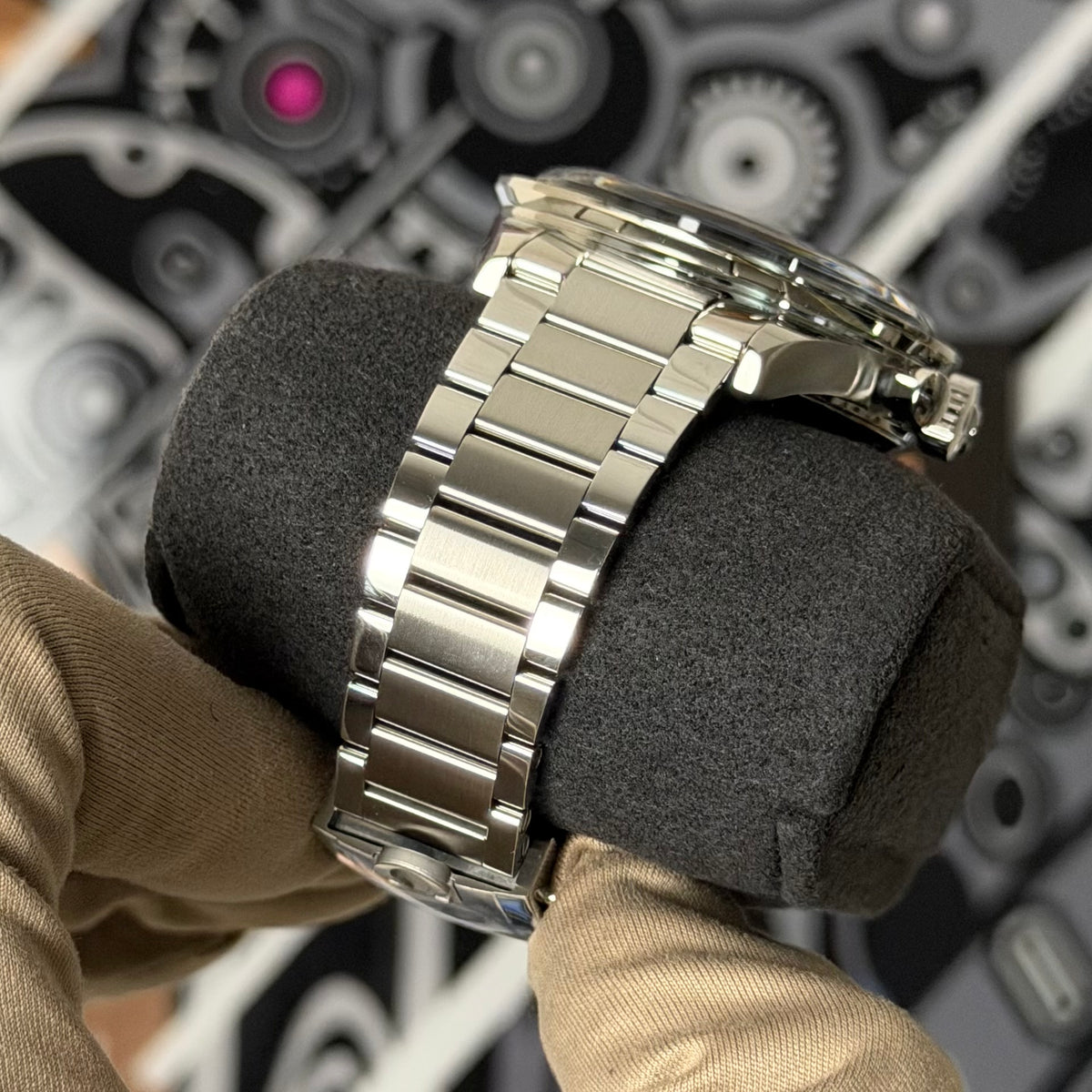 Omega FOIS Speedmaster 310.30.40.50.06.001