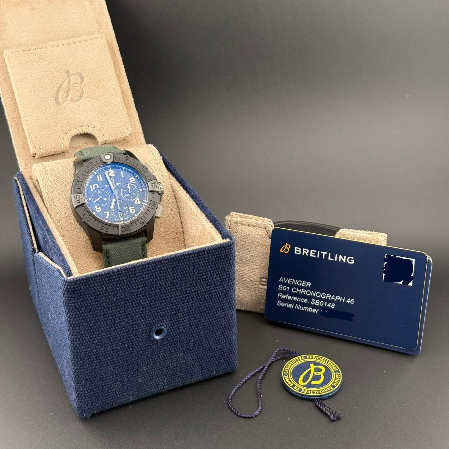 Breitling Super Avenger B01 Chronograph 46 Night Mission SB0148101B1X1