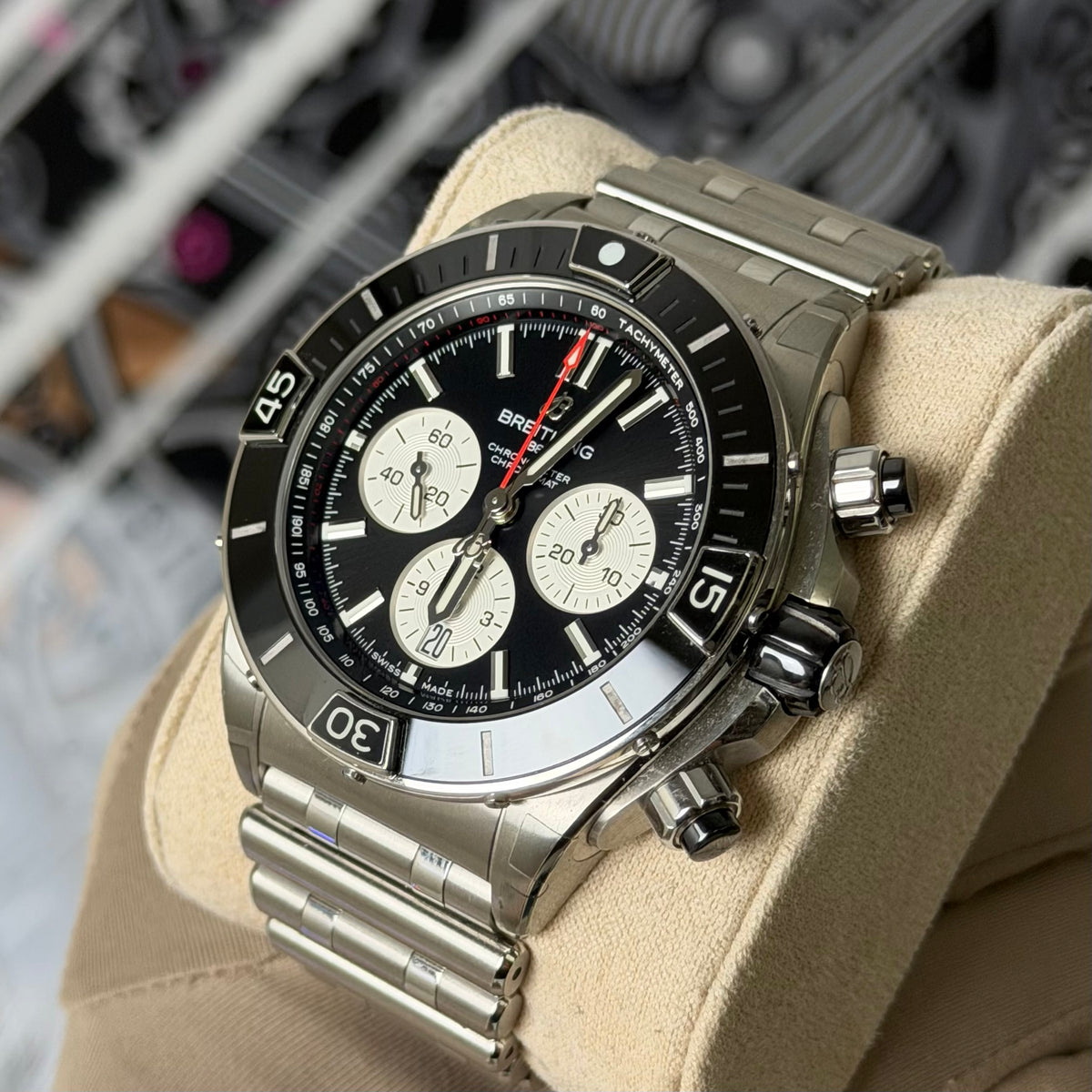 Breitling Super Chronomat B01 44mm AB0136