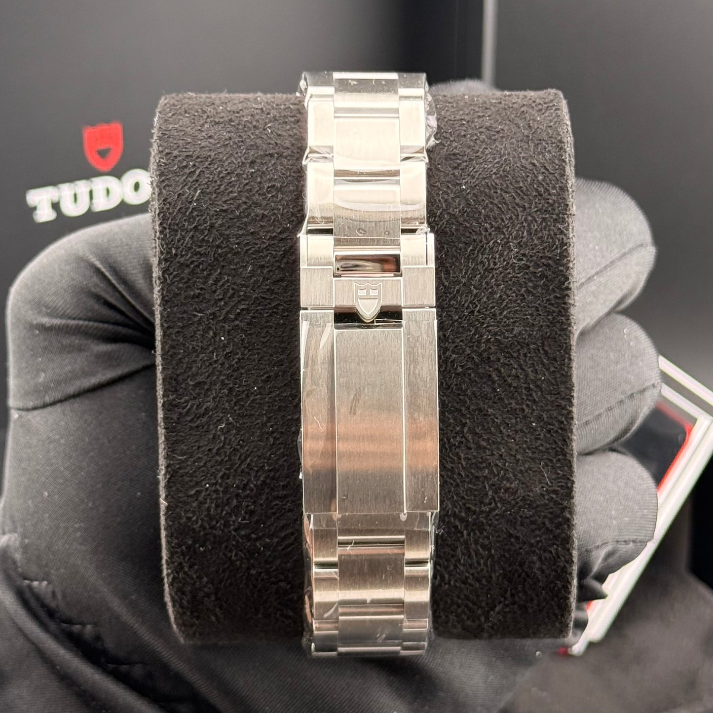 NEW Tudor Black Bay 68 Silver 7943A1A0NU