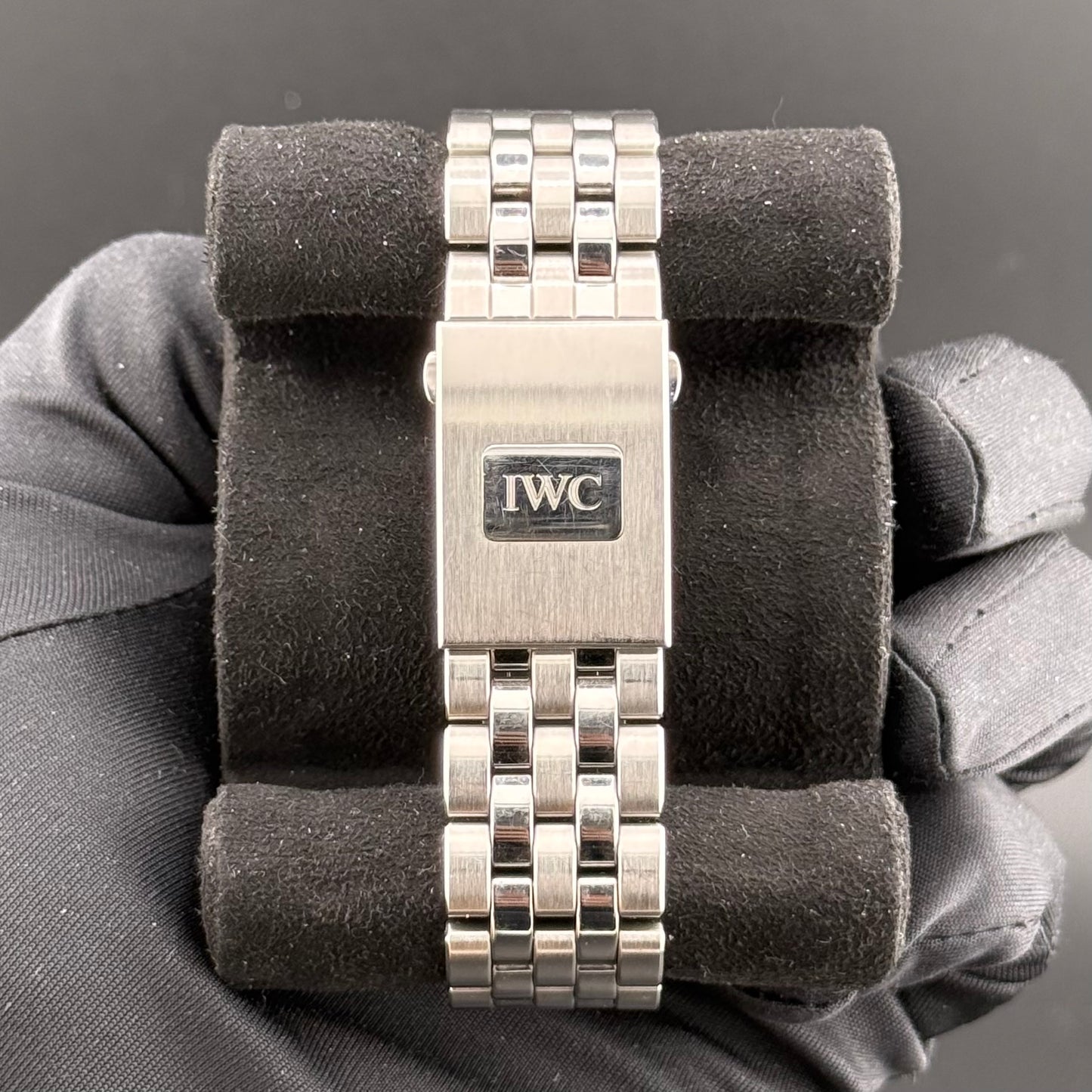 IWC Big Pilot’s 43mm IW329204