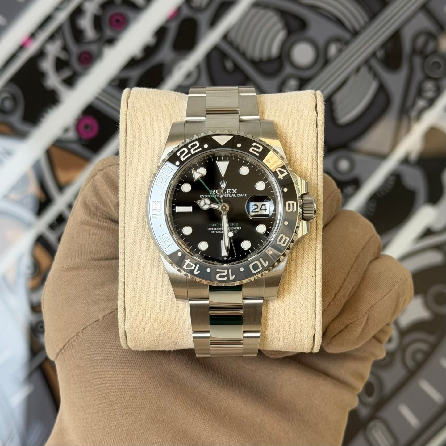 NEW Rolex Bruce Wayne GMT 126710GRNR