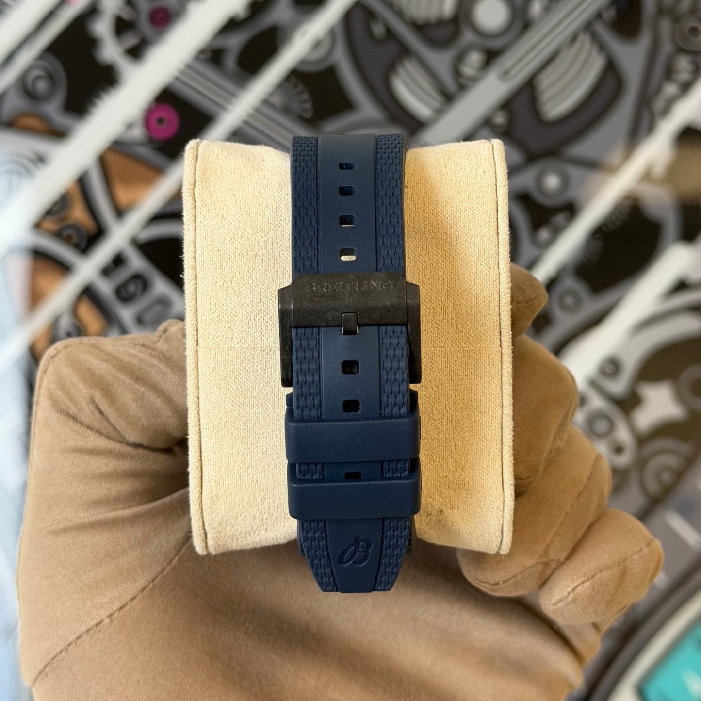 NEW Breitling Endurance Pro 44 
X82310