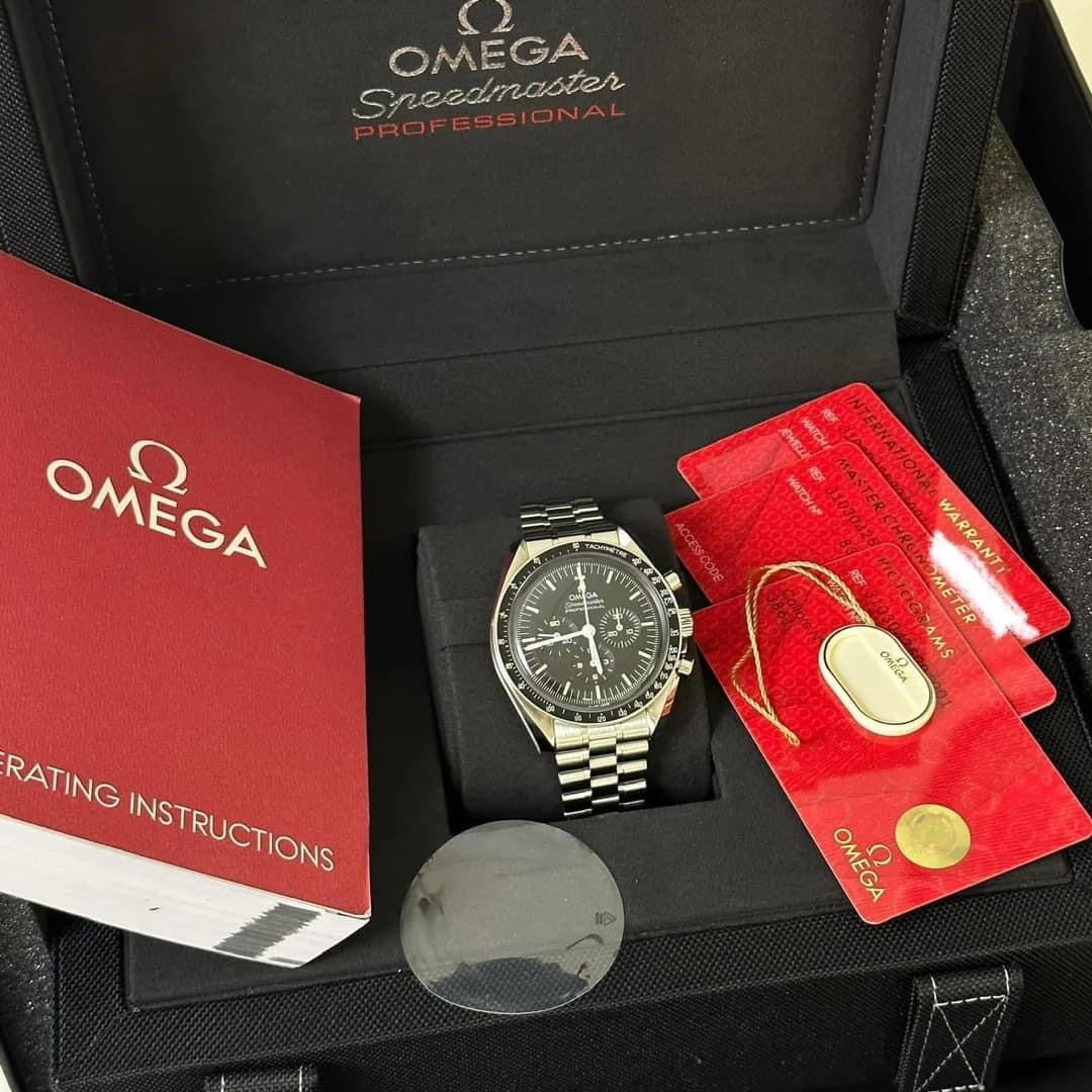 NEW Omega Moonwatch Hesalite