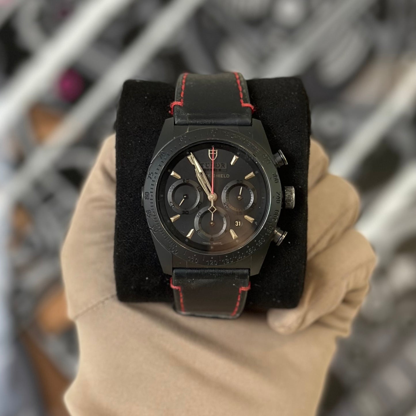 Tudor Fastrider Black Shield 42000CN