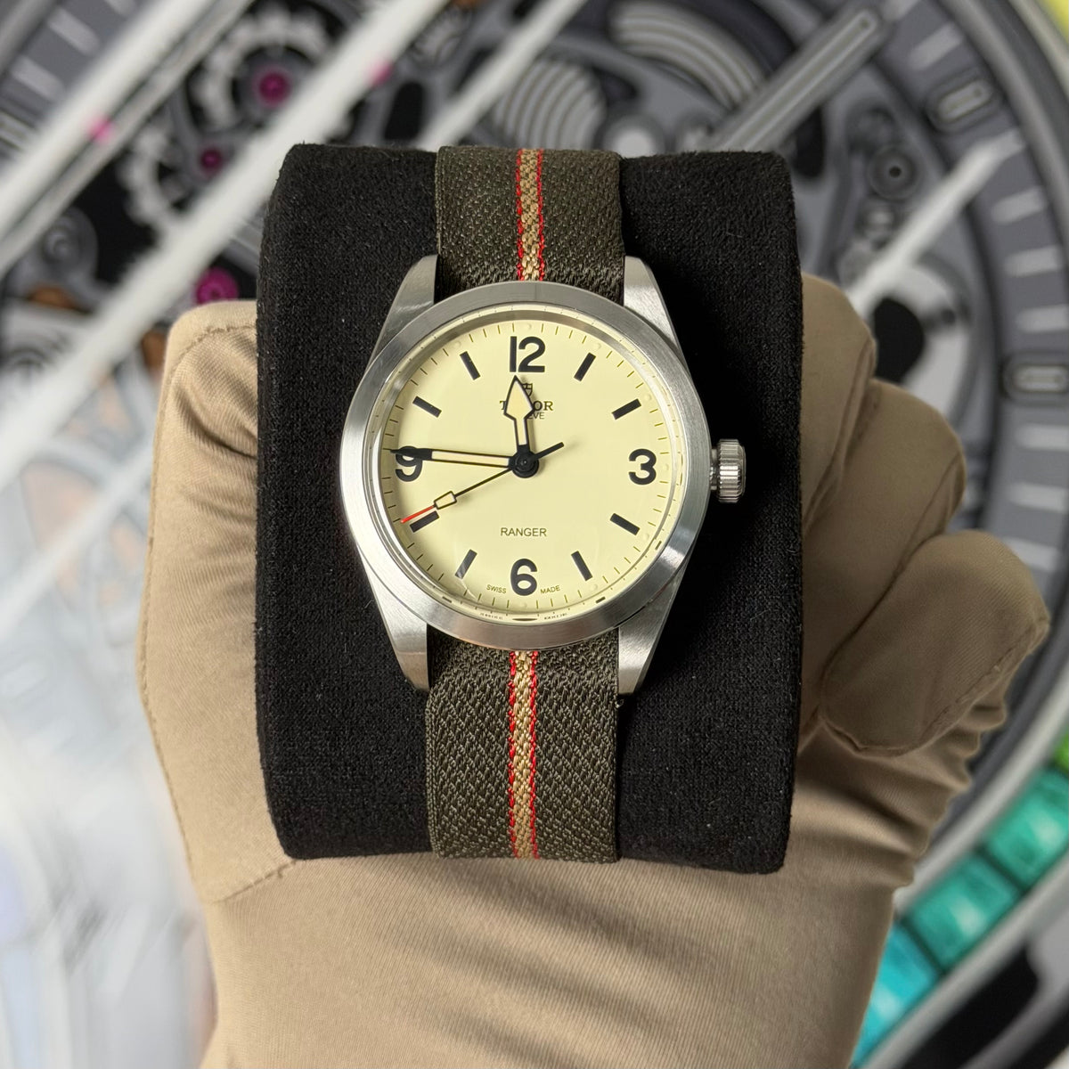 NEW Tudor Ranger Dune Nato 79950