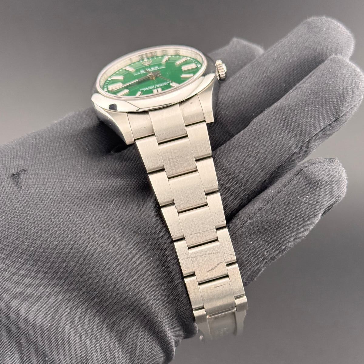 Rolex Oyster Perpetual 41 Green 124300