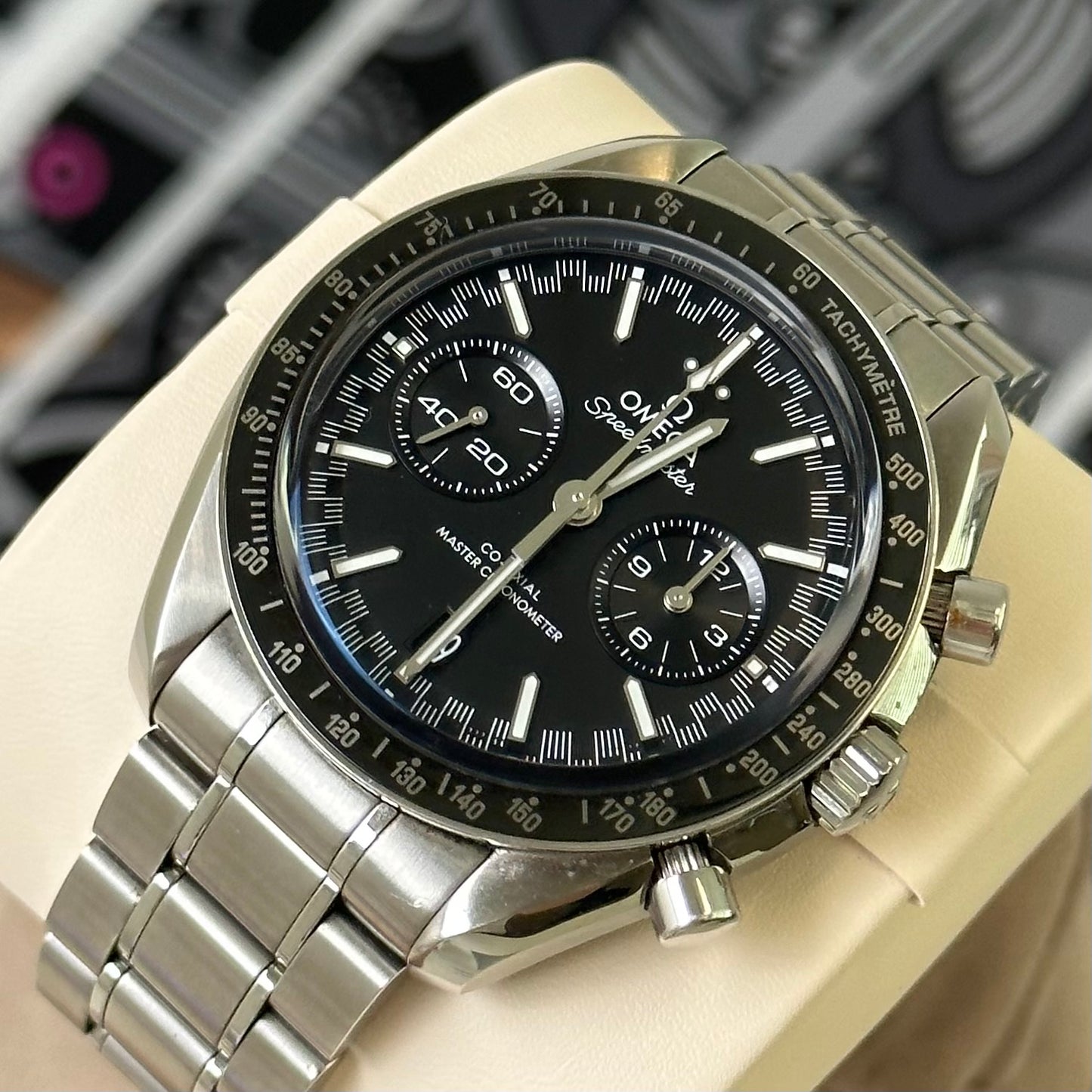 Omega Speedmaster Racing Steel on Steel 329.30.44.51.01.001