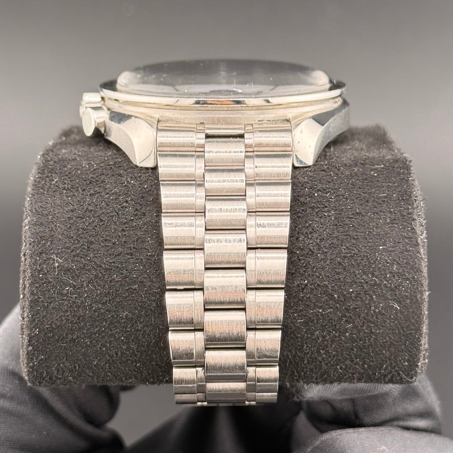 Omega Speedmaster Moonwatch Hesalite 301.30.42.50.01.001