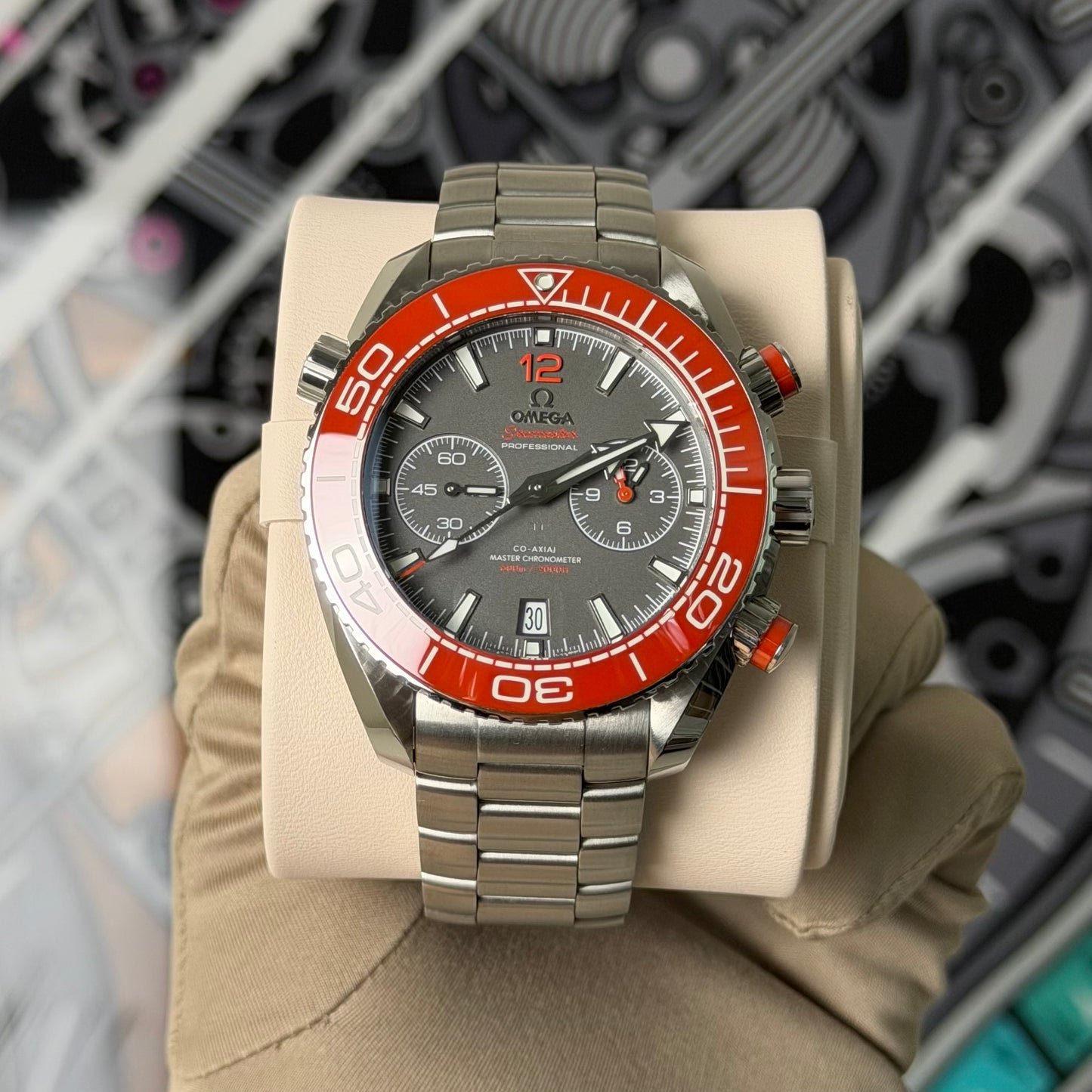 Omega Seamaster Planet Ocean 215.30.46.51.99.001