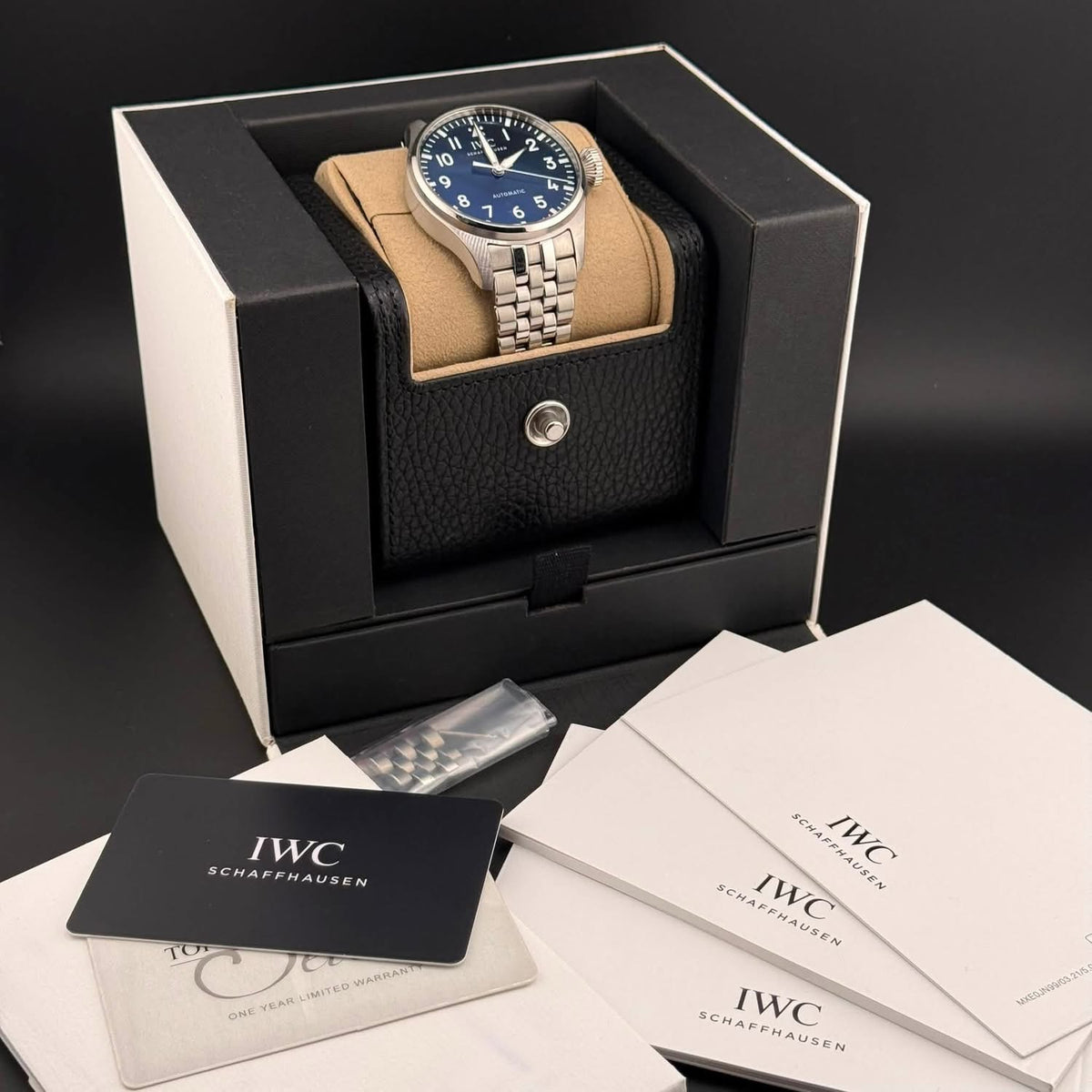 IWC Big Pilot’s 43mm IW329304