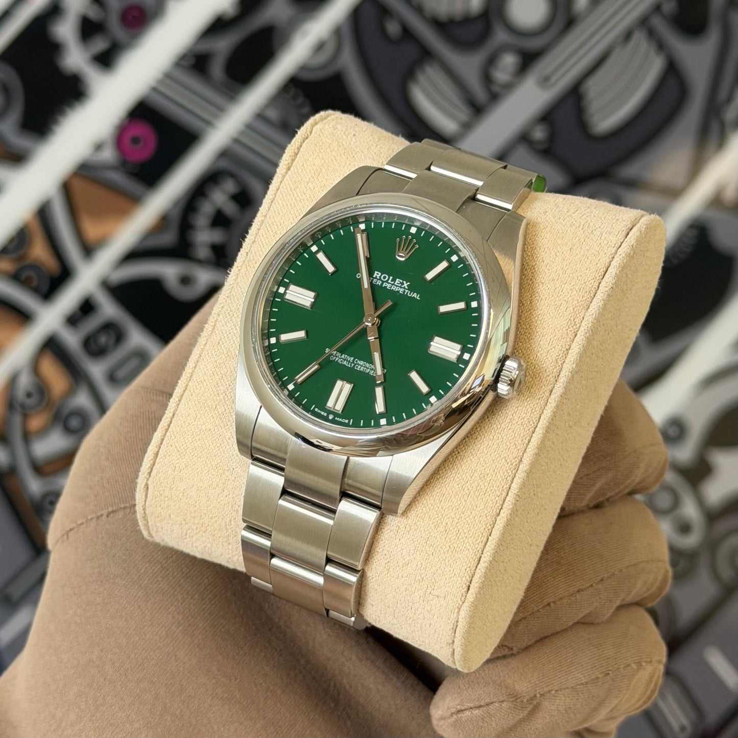 Rolex OP41 Green 124300 (2023)