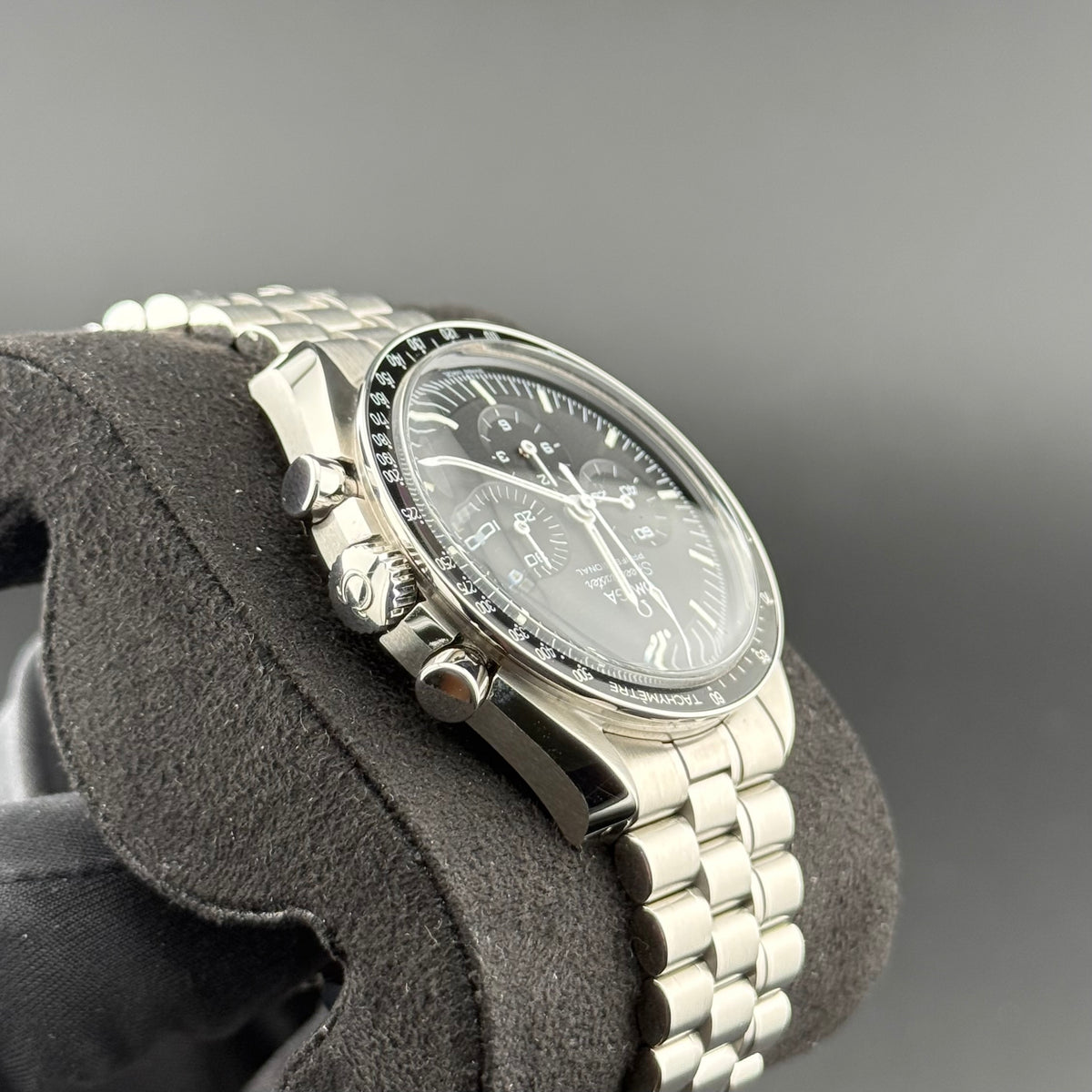 Omega Speedmaster Professional Moonwatch Hesalite 310.30.42.50.01.001