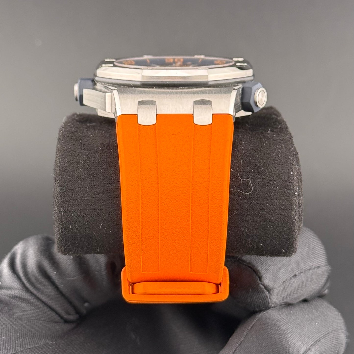 Audemars Piguet Royal Oak Offshore Diver Orange 15710ST.OO.A070CA.01