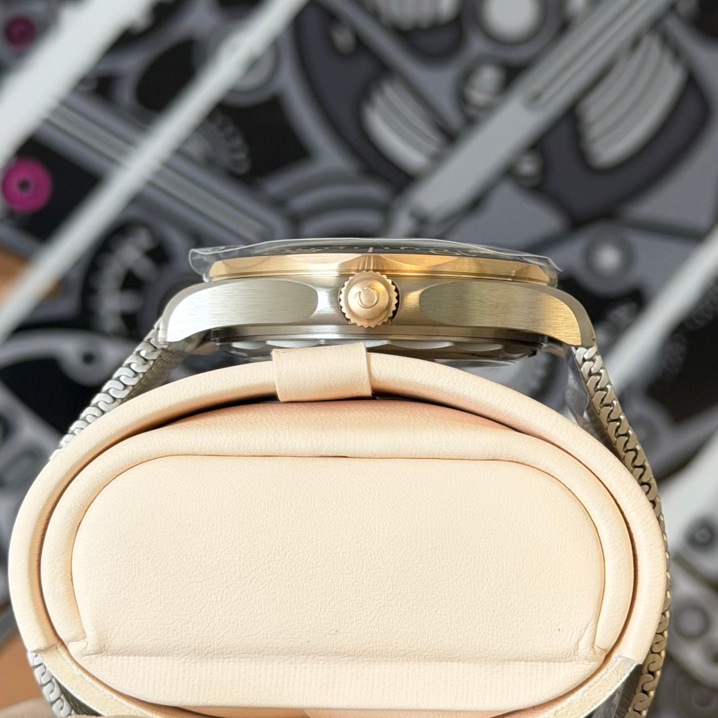 NEW Omega NTTD Bronze Gold Green Dial 210.90.42.20.10.001