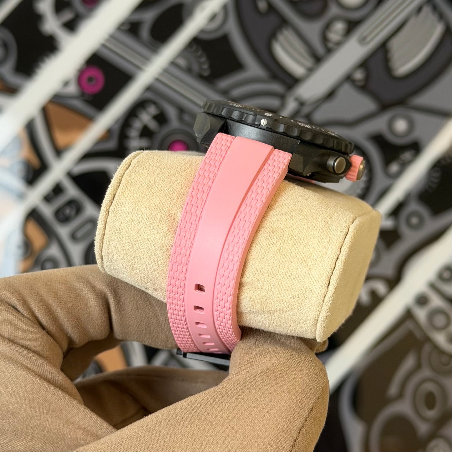 NEW Breitling Endurance Pro 38 Pink X83310