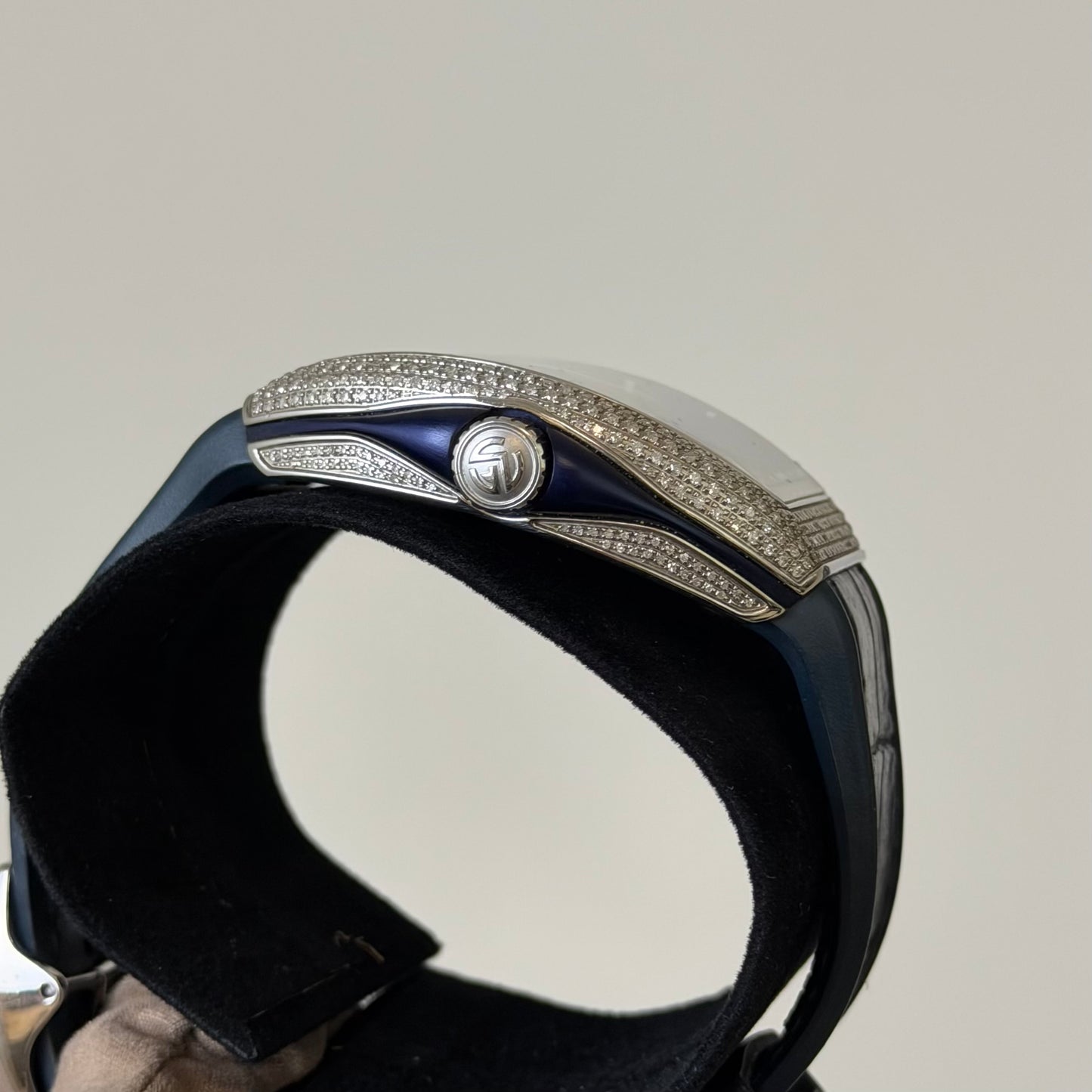 Franck Muller Vanguard V45 Diamond