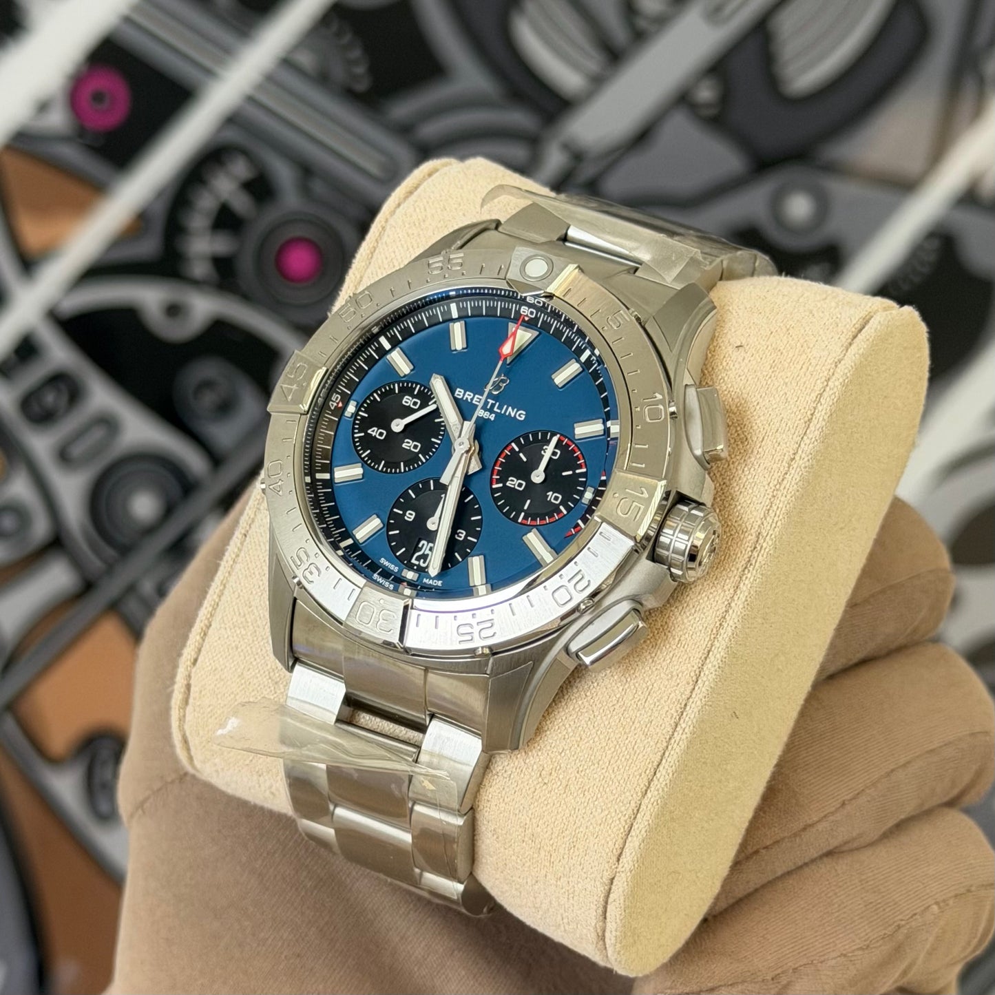 NEW Breitling Avenger B01 Chronograph AB0146
