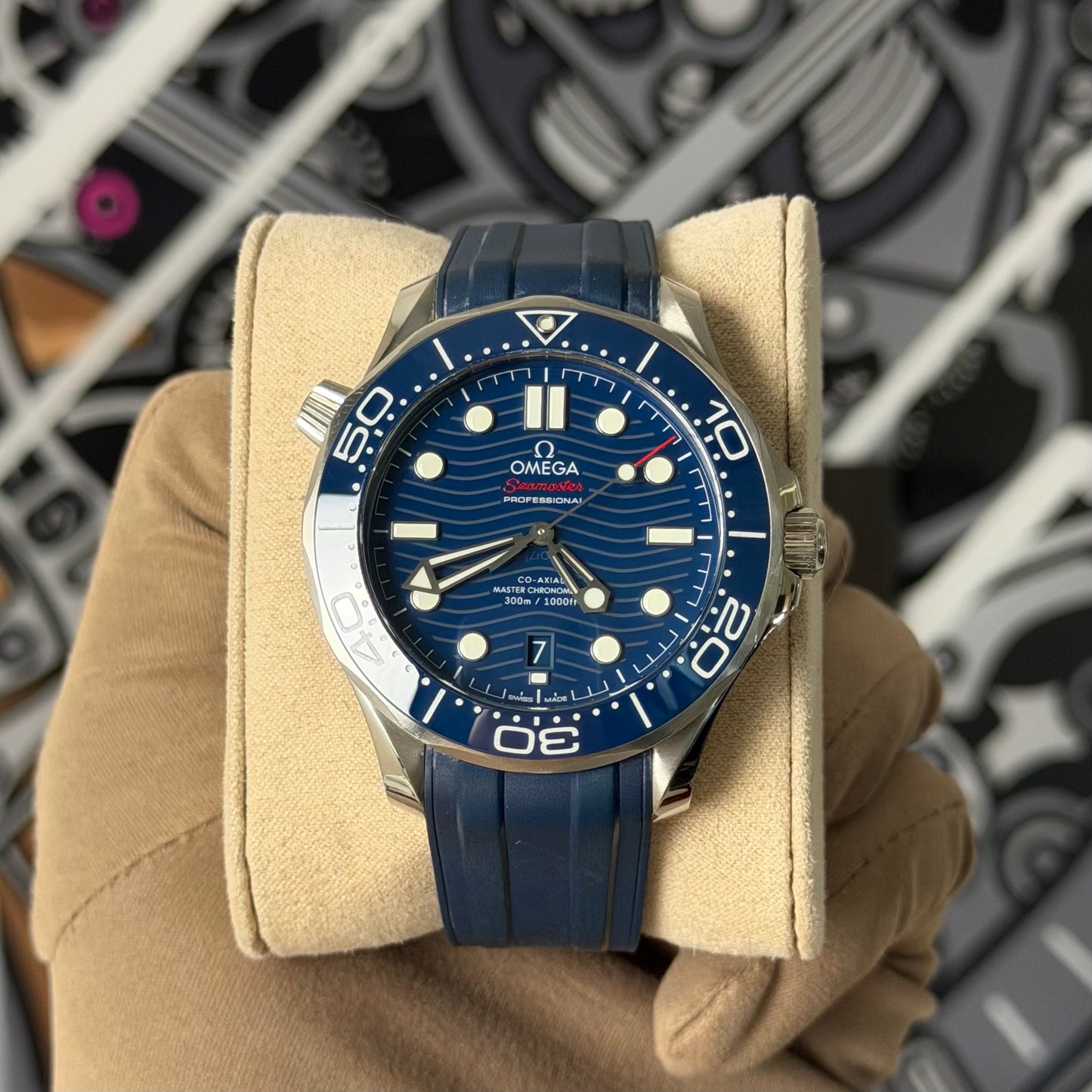 Omega Seamaster Blue Rubber Model 210.32.42.20.03.001