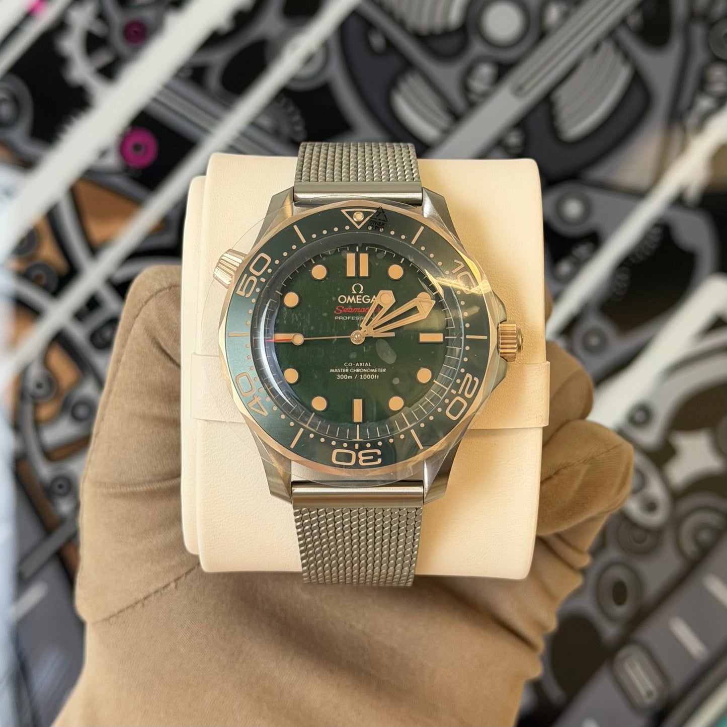 NEW Omega NTTD Bronze Gold Green Dial 210.90.42.20.10.001