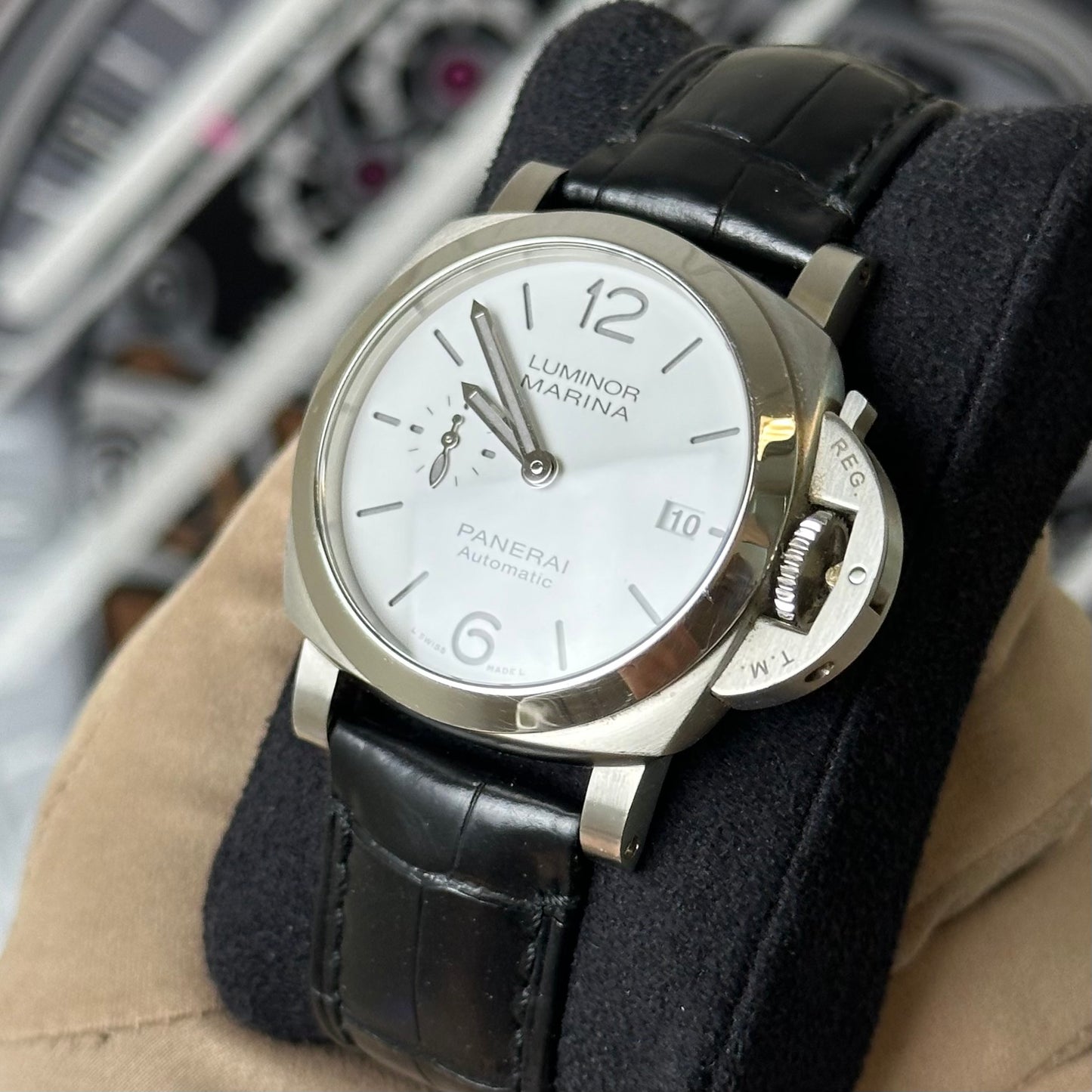 Panerai Luminor Quaranta PAM01271