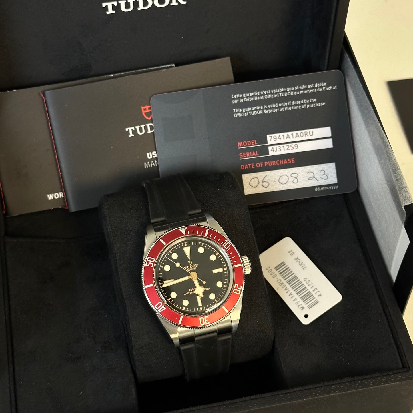 Tudor Black Bay Red METAS 7941A1A0RU