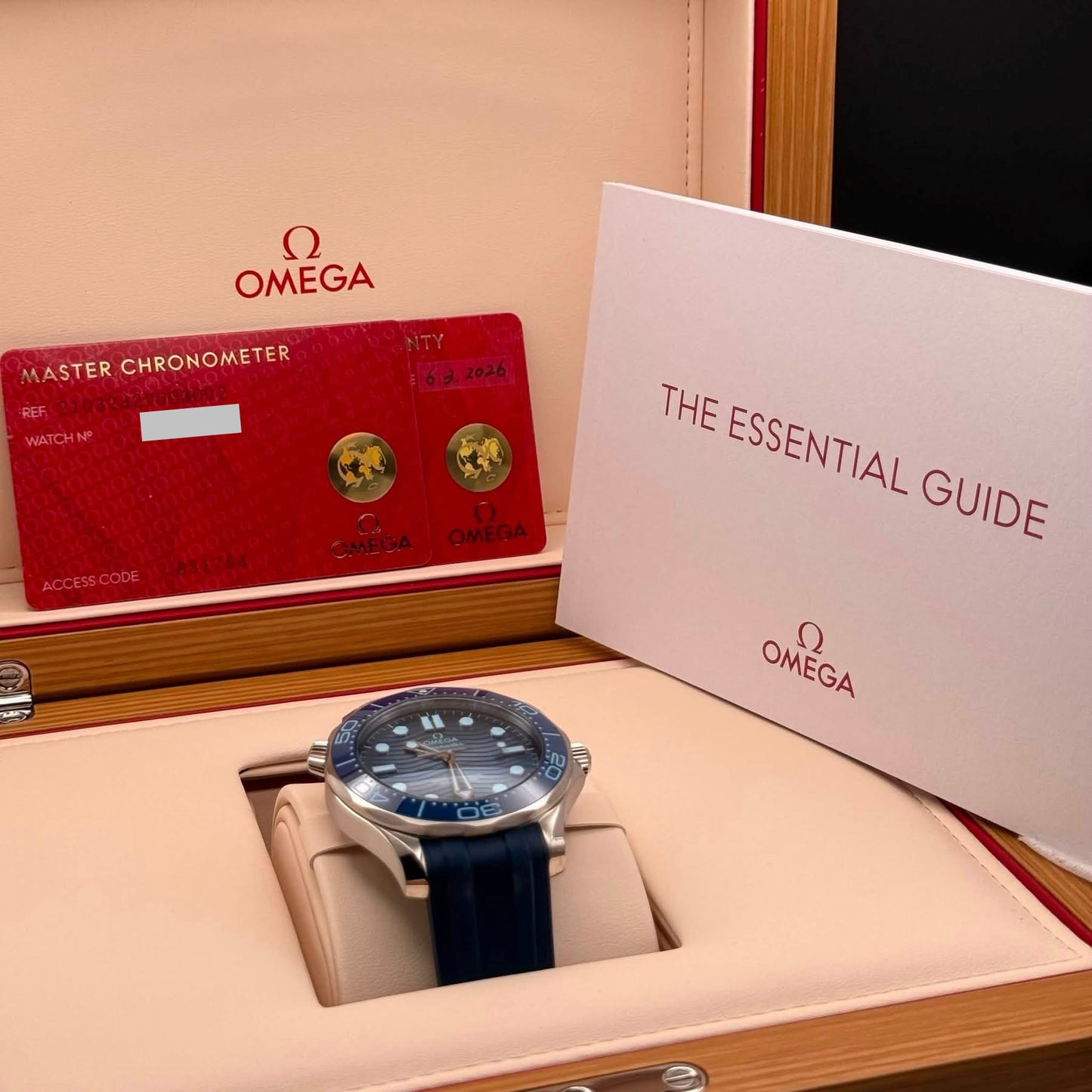 NEW Omega Seamaster Diver 300m Summer Blue 210.32.42.20.03.002