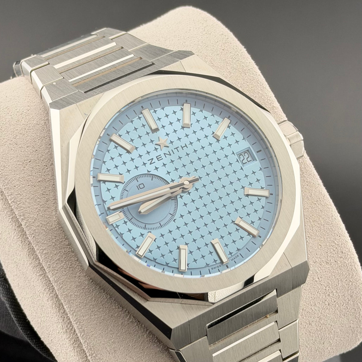 NEW Zenith Defy Skyline Boutique Edition 03.9300.3620/15.I001